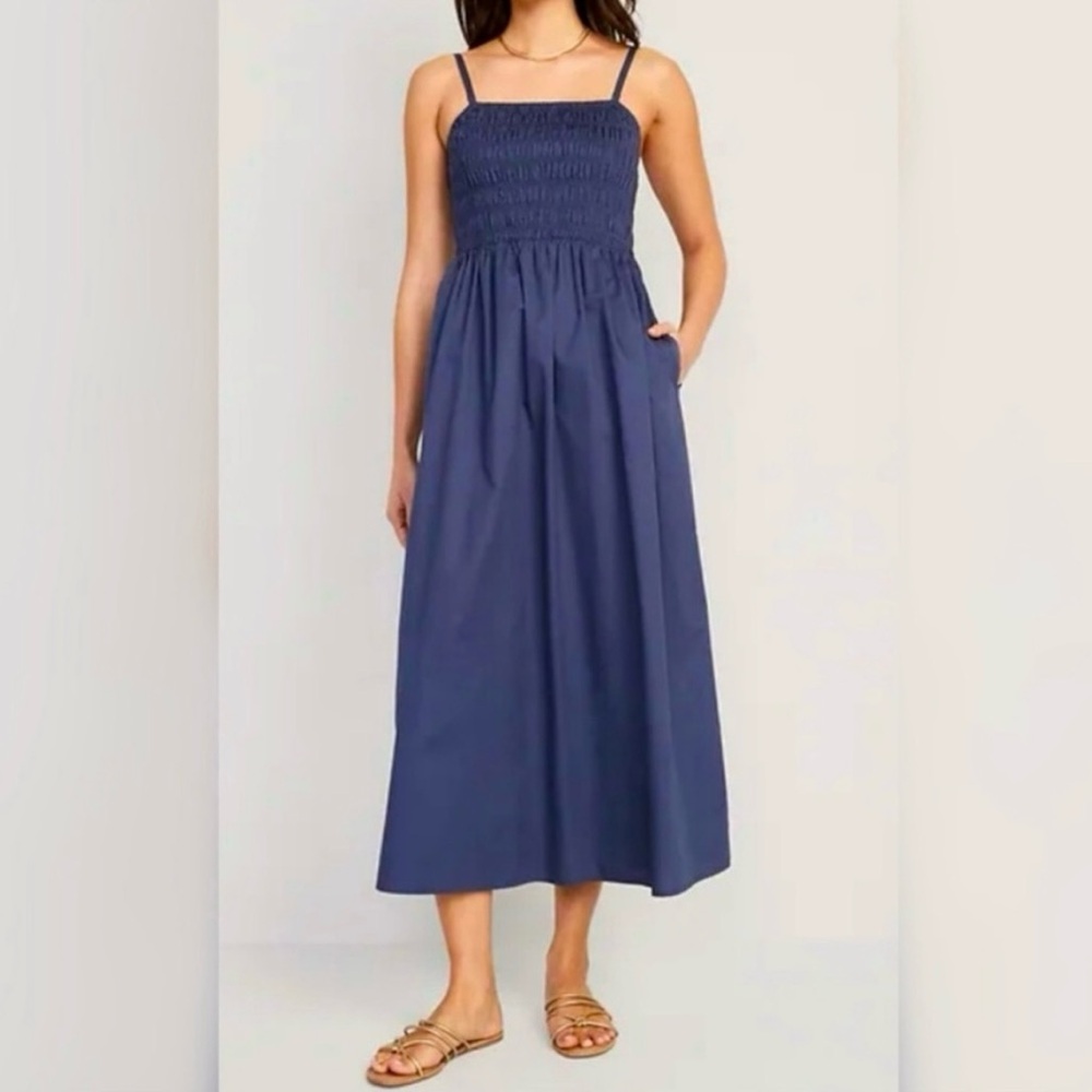 Old Navy Dark Blue Smocked Sleeveless Dress